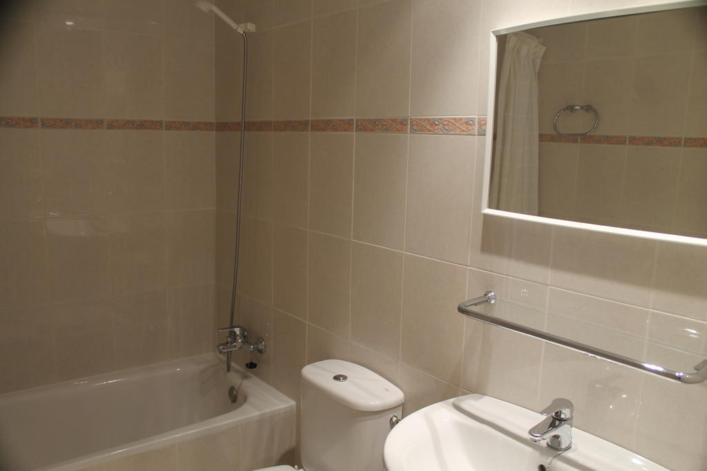 Apartaments Can Claudi Tossa de Mar Exteriör bild